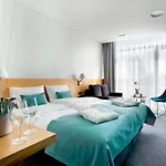 호텔 Regatta Restauracja 4*