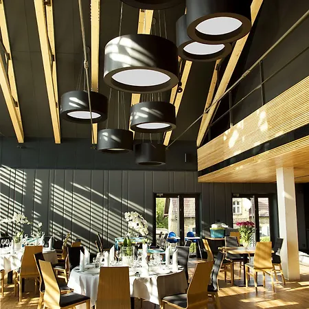 Regatta Restauracja מלון פוזנן