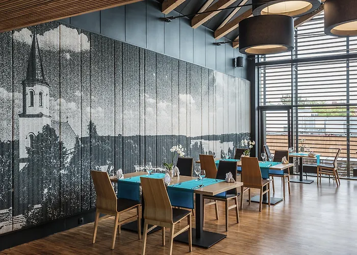 Отель Regatta Restauracja Познань