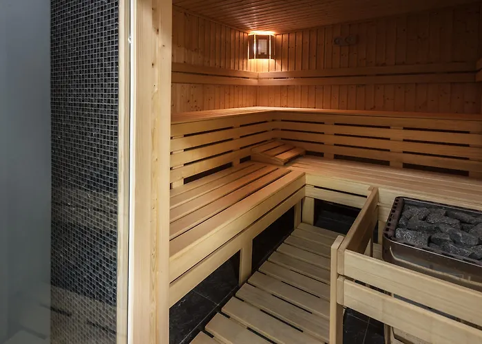 酒店 Regatta Restauracja 4*