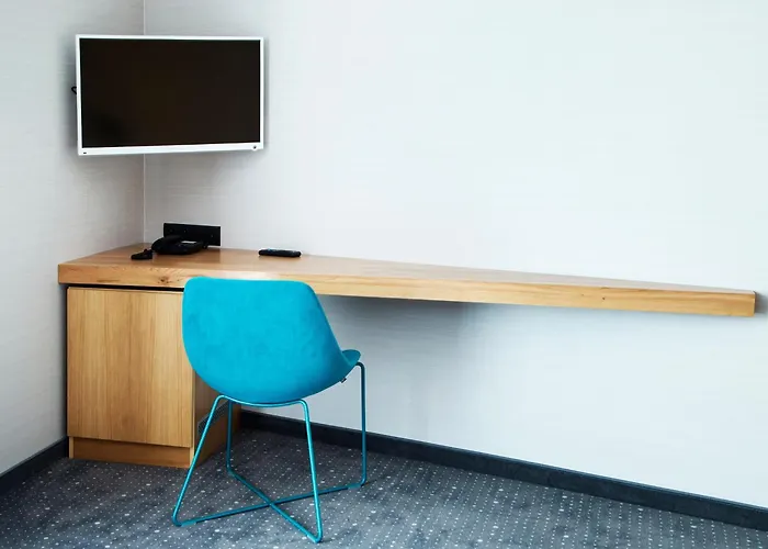 酒店 Regatta Restauracja 波兹南