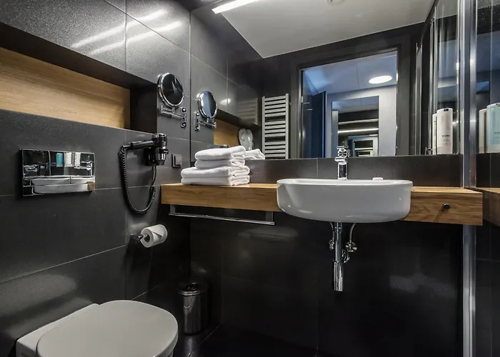 酒店 Regatta Restauracja